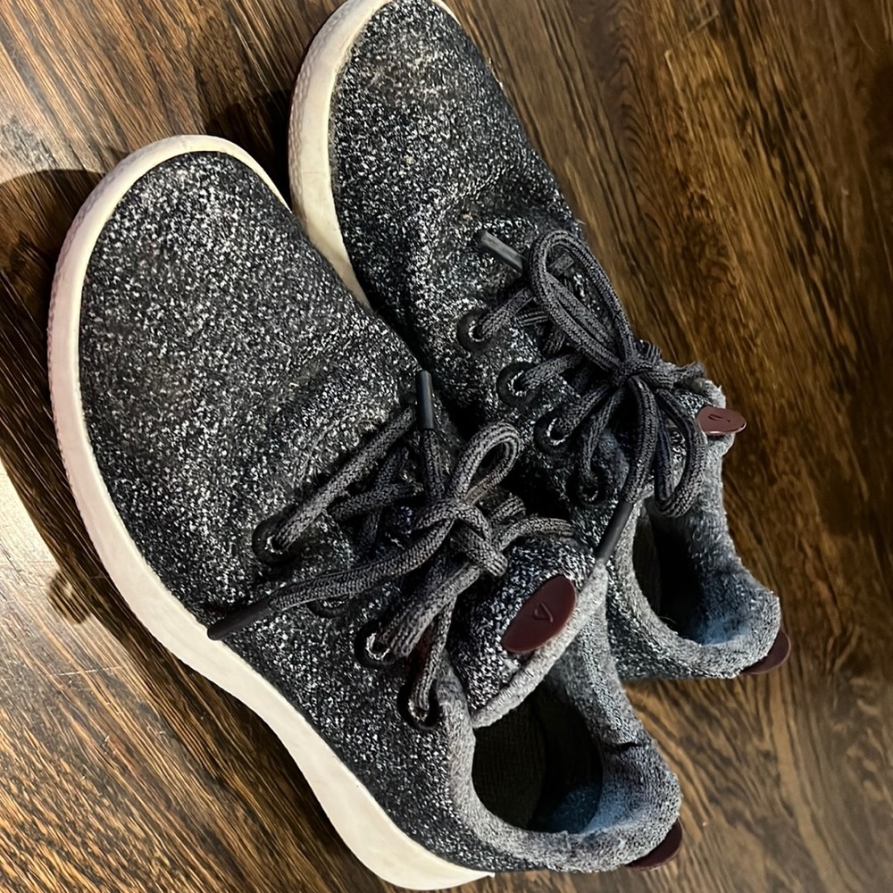 All Birds Size 9 Women’s Grey Wool Mizzles